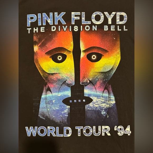 Pink Floyd T shirt from his tour in 1994. - Picture 2 of 5